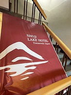 Shoji Lake Hotel