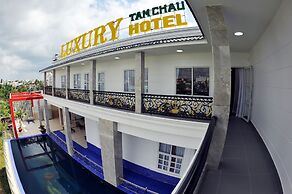 Tam Chau Luxury Hotel