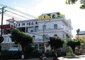 Tam Chau Luxury Hotel