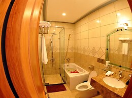 Tam Chau Luxury Hotel