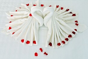 Tam Chau Luxury Hotel