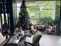 La Maison Des Delices