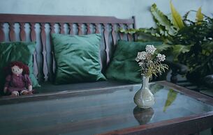 La Maison Des Delices