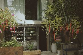 La Maison Des Delices