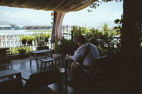 La Maison Des Delices