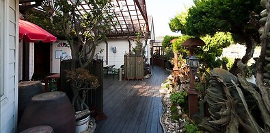 Taean White Sand Pension