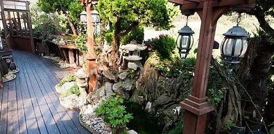 Taean White Sand Pension