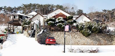 Taean White Sand Pension