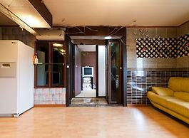 Taean White Sand Pension