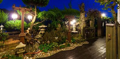 Taean White Sand Pension