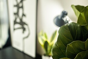 Guangzhou Xiwuju Service Apartment