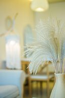 Guangzhou Xiwuju Service Apartment