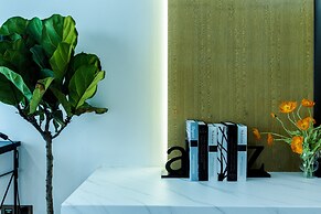 Guangzhou Xiwuju Service Apartment