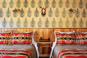 Urban Cowboy Lodge
