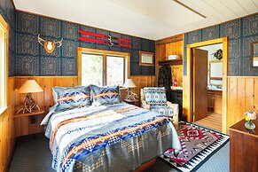 Urban Cowboy Lodge