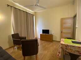 The Monalysa Suites & Residence