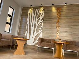 The Monalysa Suites & Residence