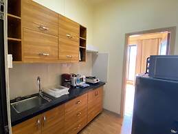 The Monalysa Suites & Residence