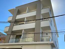 The Monalysa Suites & Residence