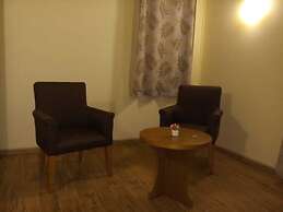 The Monalysa Suites & Residence