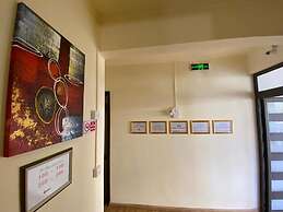 The Monalysa Suites & Residence