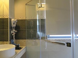 Maple Hotel Second Branch