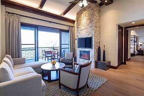 High Mountain Resort Shangri-la