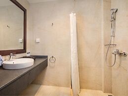 High Mountain Resort Shangri-la