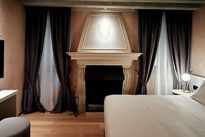 Ca' Dei Proverbi Suites - Wenice Deep Culture