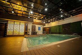 Hotel JSR Continental