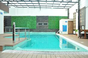 Hotel JSR Continental