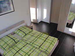 Ferienwohnung Neuenbau