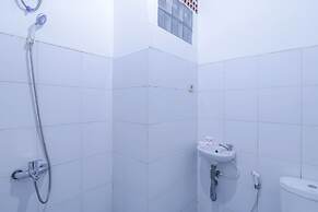 OYO 1755 De'balcon Accomodation Near Ngurah Rai Airport