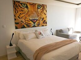 Peach on Beach Boutique Guesthouse