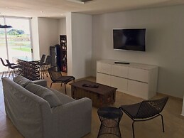 Peach on Beach Boutique Guesthouse