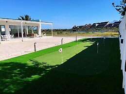 Peach on Beach Boutique Guesthouse