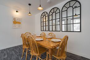 Royal Mile 5 BR Apartment nr Castle