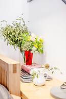 Modern Holland Park apartment