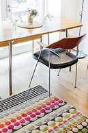 Modern Holland Park apartment