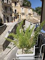 Il Canale Design House