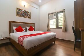 OYO 62646 Taj Classic