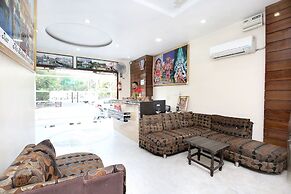 OYO 15496 Shree Hari Castle