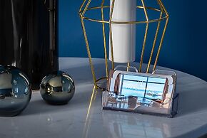 The V central apartments