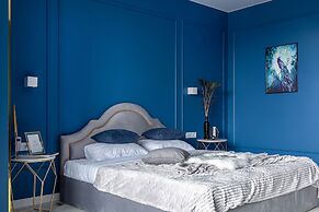 The V central apartments