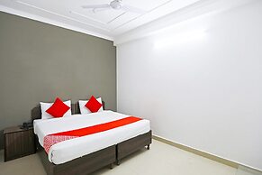 Capital O 29375 Hotel Rainbow Villa