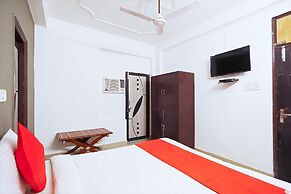 Capital O 29375 Hotel Rainbow Villa