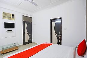 Capital O 29375 Hotel Rainbow Villa