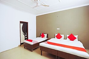 Capital O 29375 Hotel Rainbow Villa