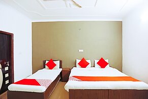 Capital O 29375 Hotel Rainbow Villa