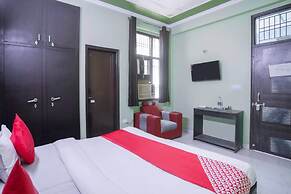 OYO 28604 Akki Residency